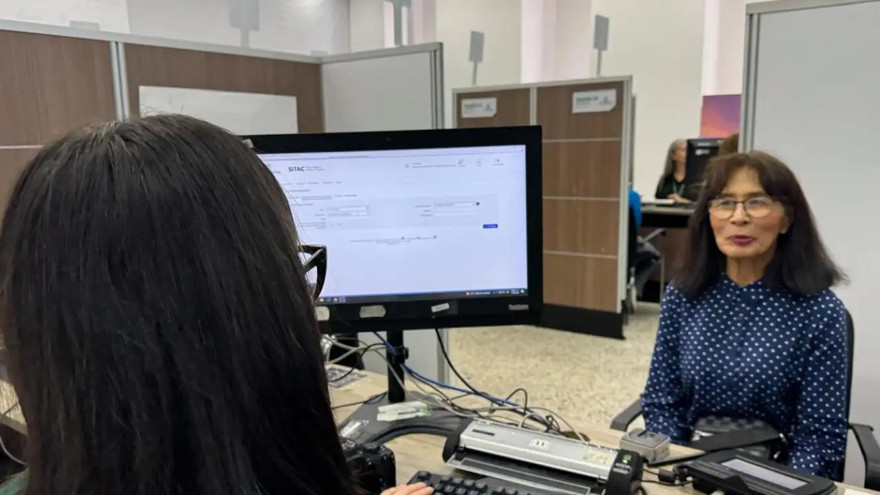 Pasaportes sin cita para adultos mayores de 62 años antes de que cierre el plazo 1 Pasaportes sin cita para adultos mayores de 62 años antes de que cierre el plazo