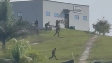 Base militar en Anorí fue atacada y autoridades refuerzan controles de seguridad