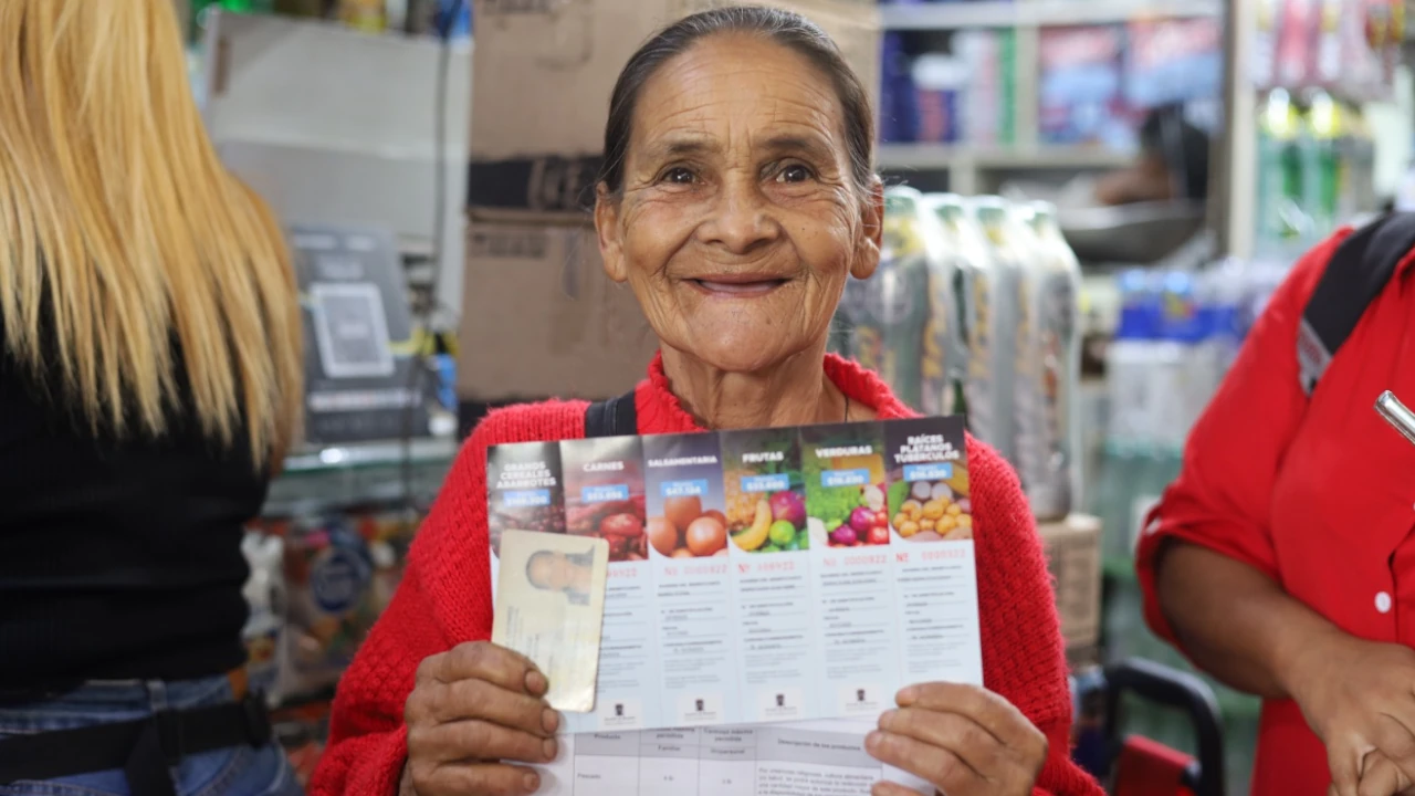 ¡Qué bien! Alcaldía de Medellín entrega bonos alimentarios a más de 15.000 familias Bono-alimentario-Alcaldía-Medellín