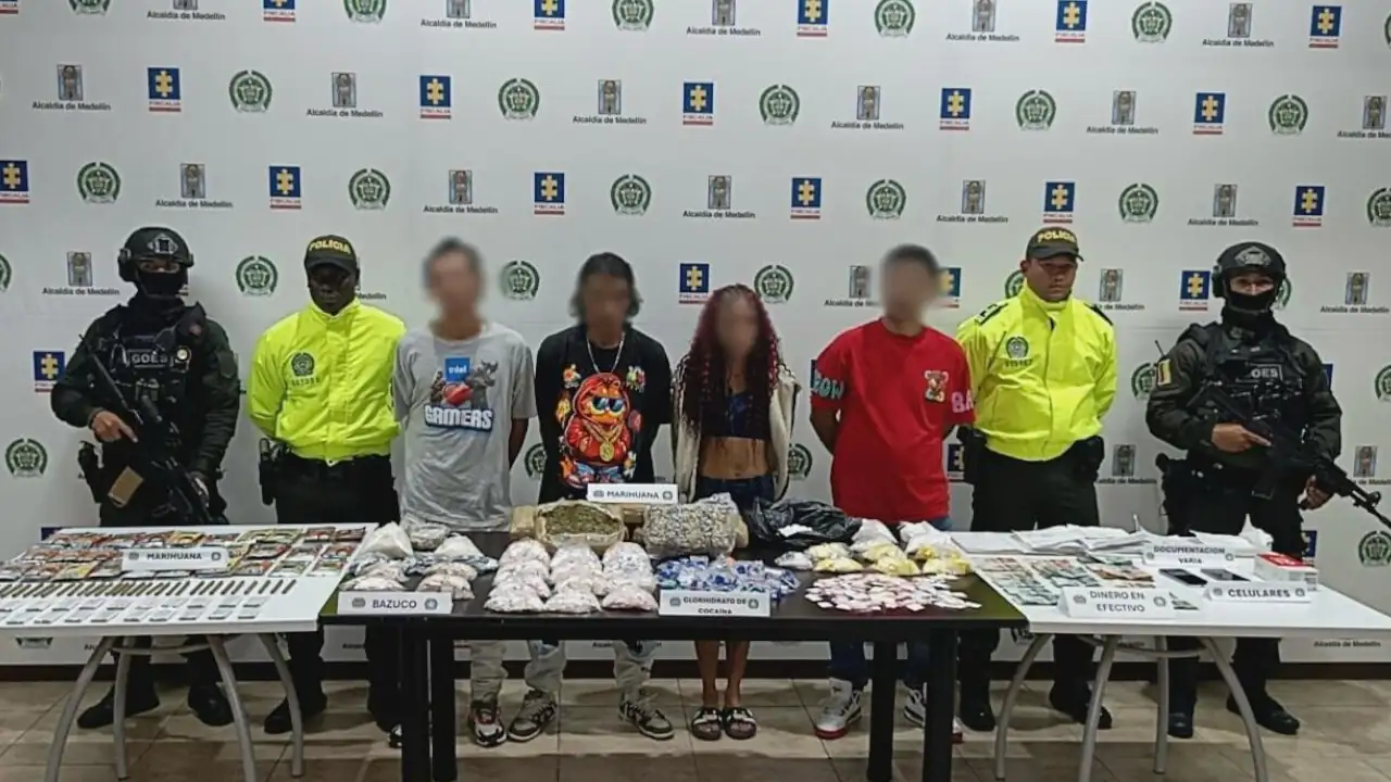 Cuatro capturados y más de 12 kilos de droga salen de las calles de Bello Cuatro capturados y más de 12 kilos de droga salen de las calles de Bello