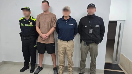 Estadounidense-Medellín