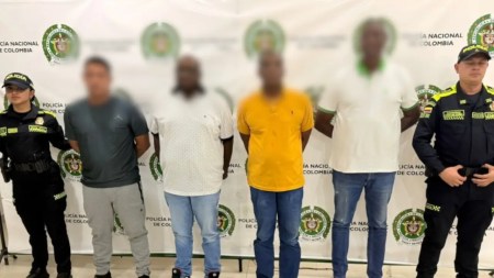 Exalcalde y exfuncionarios de Apartadó capturados por desvío de dineros públicos