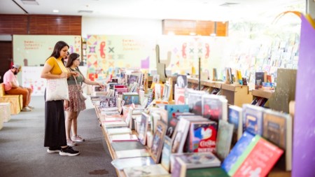 Con más de 550.000 visitas y $10.000 millones en ventas, la Feria del Libro cerró con éxito Feria-del-libro-balance