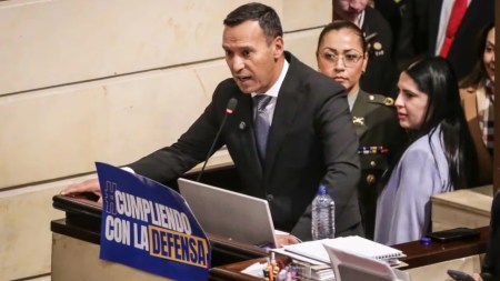 Min-Defensa-Pedro-Sanchez-1