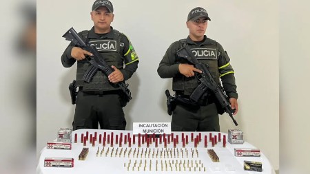 Policía incautó 400 cartuchos en la vía Medellín – Urabá