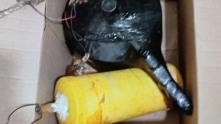 Alerta en Amalfi: capturan a dos presuntos guerrilleros que habrían dejado explosivo cerca a estación de policía