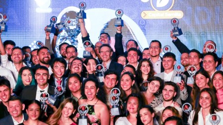 Por su esfuerzo y dedicación: Medellín entregó reconocimientos de Capital Semilla a 60 emprendedores lCapital-Semilla-Medellín