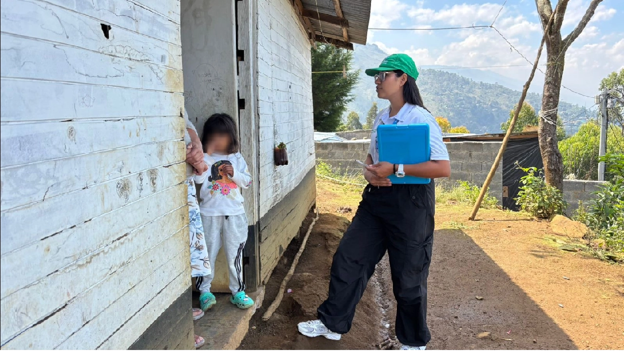 Pedagogía con familias de Manrique ante alto riesgo por movimientos en masa en temporada de lluvia 04 7
