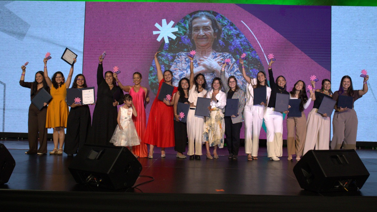 Medellín aplaudió a las 14 mujeres que están transformando la ciudad con su liderazgo y talento