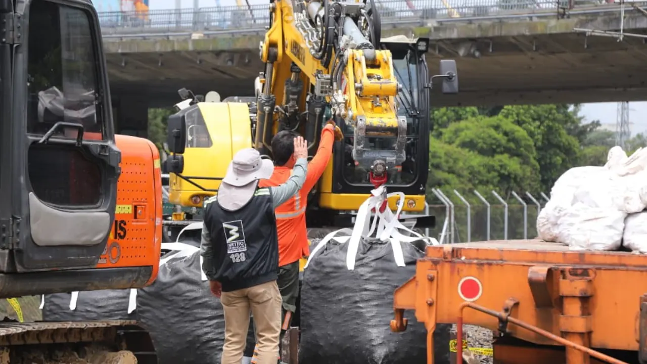Actualización: Más de 80 personas trabajan día y noche para restablecer el servicio del Metro de Medellín