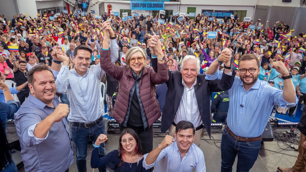 “Extraditaré a Petro”, la contundente frase de Miguel Uribe Londoño durante su visita a Bogotá 1 “Extraditaré a Petro” la contundente frase de Miguel Uribe Londoño durante su visita a Bogotá