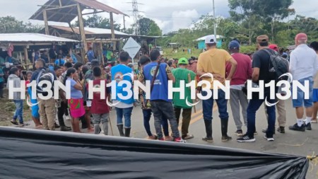 Indígenas mantienen cierres intermitentes en la carretera Medellín–Urabá