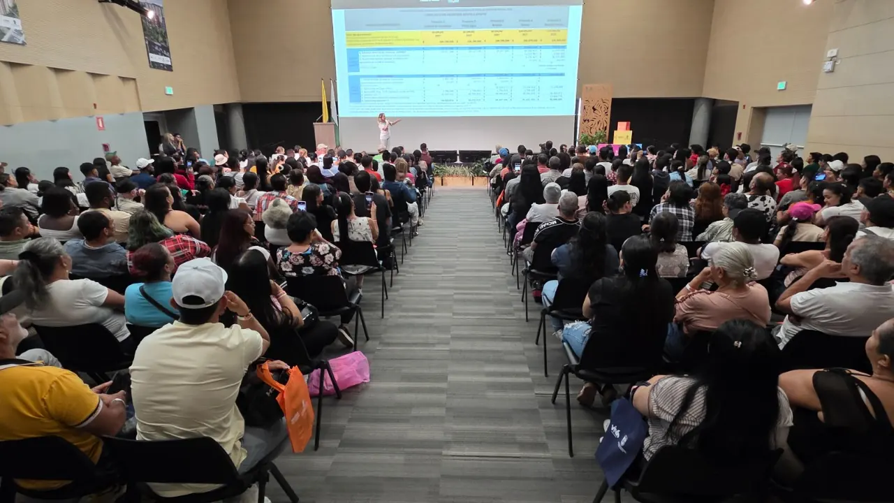 Inscripciones abiertas para 1.199 subsidios que ayudarán a hogares a cubrir la cuota inicial de vivienda en Medellín