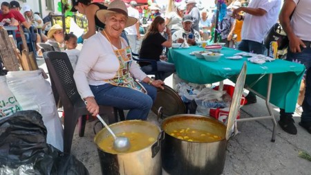 Bello cerró con éxito las Fiestas del Cerro Quitasol tras doce días de música, cultura y economía local
