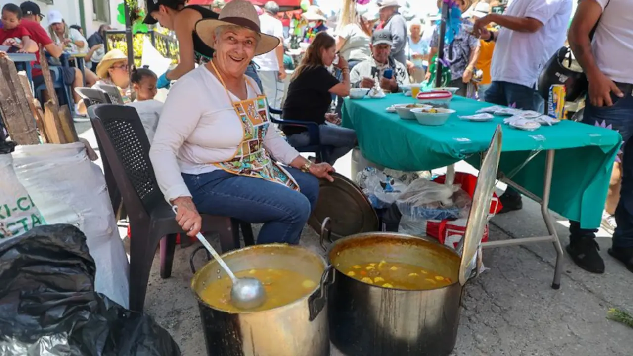 Bello cerró con éxito las Fiestas del Cerro Quitasol tras doce días de música, cultura y economía local