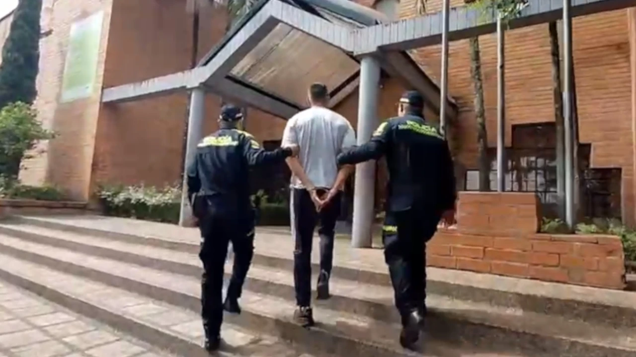 Cae alias “El Flaco”, señalado de enviar droga a Europa a través de empresas de mensajería internacional 1 Alias-El-Flaco-1