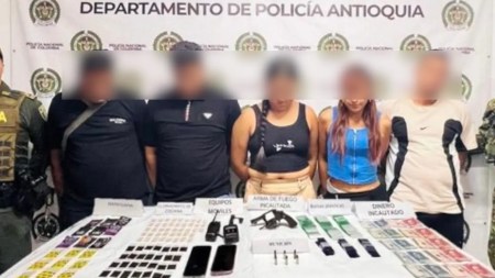 Caen presuntos cabecillas de La Terraza en el Suroeste de Antioquia durante operativo de la Policía Caen presuntos cabecillas de La Terraza en el Suroeste de Antioquia durante operativo de la Policía