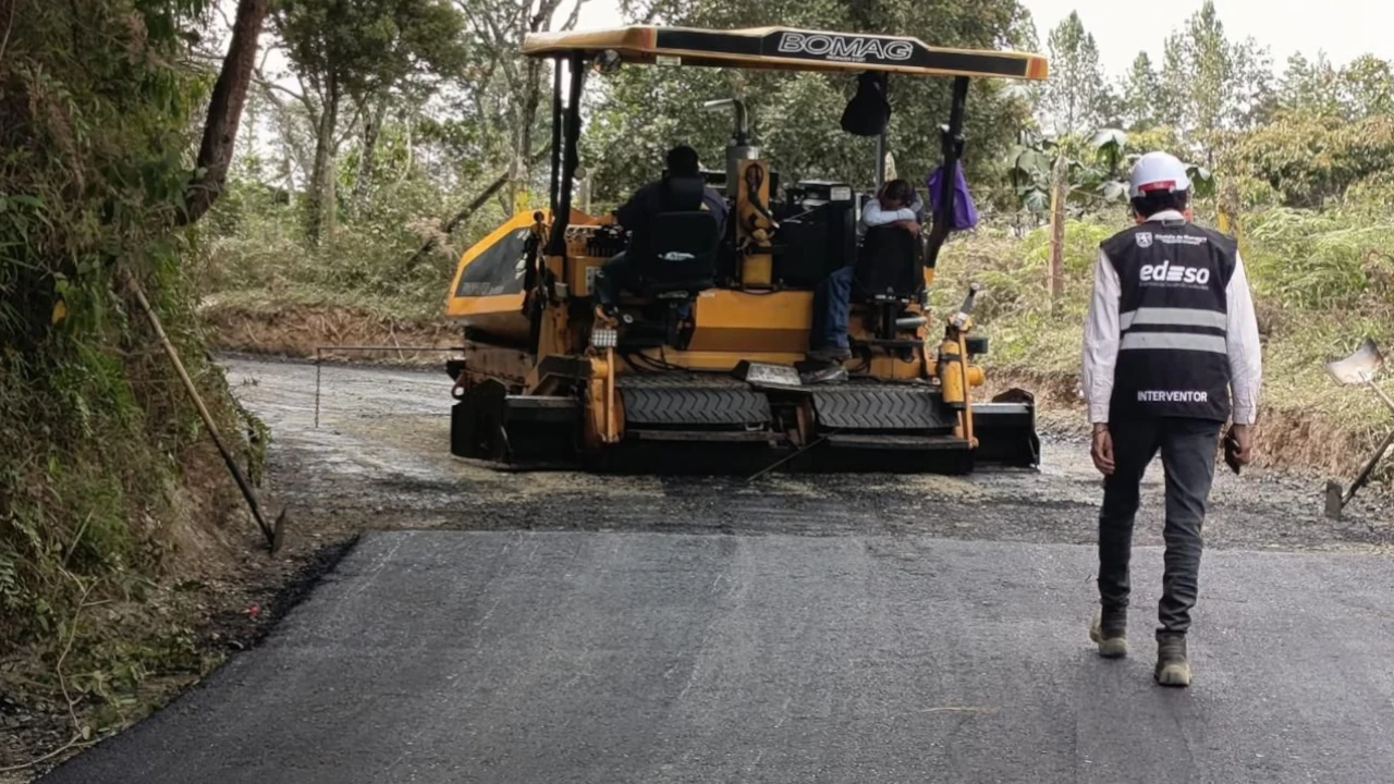 Cierre-total-la-vía-Nuquí – Tablazo