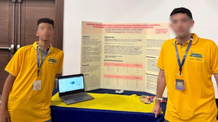 Estudiantes-monitoreo-agua