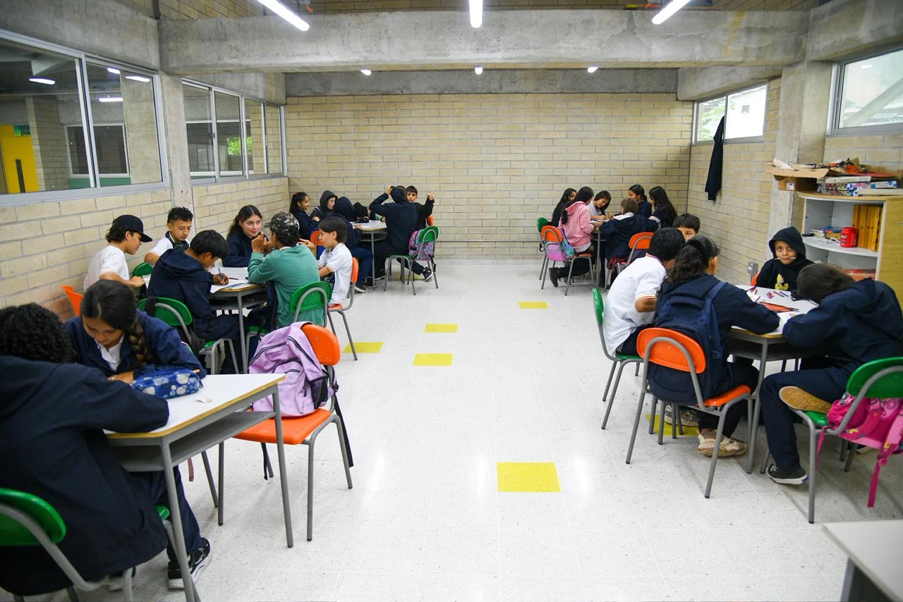 ¡Quedó muy linda! Gobernación de Antioquia entrega nueva Institución Educativa Rural San pablo, en Támesis 1 Institución-Educativa-Rural-San-Pablo-1