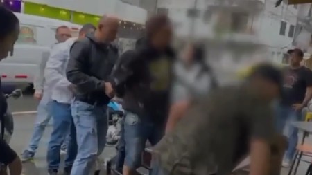 Llegaron diciendo que eran los “duros” y terminaron capturados por extorsionar a comerciante en Itagüí