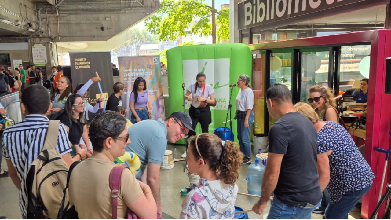 El Metro se pone en modo bienestar: así conmemora el Día Mundial de la Salud Mental El Metro también habla de emociones: actividades para cuidar la mente y el corazón