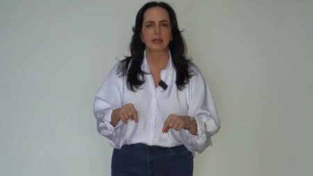 María Fernanda Cabal advierte sobre nueva constituyente anunciada por Petro en Ibagué