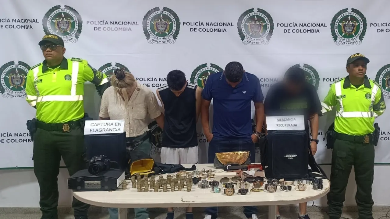 Policía Urabá recuperó botín de 80 millones robados tras persecución entre Apartadó y Turbo Policía Urabá recuperó botín de 80 millones robados tras persecución entre Apartadó y Turbo