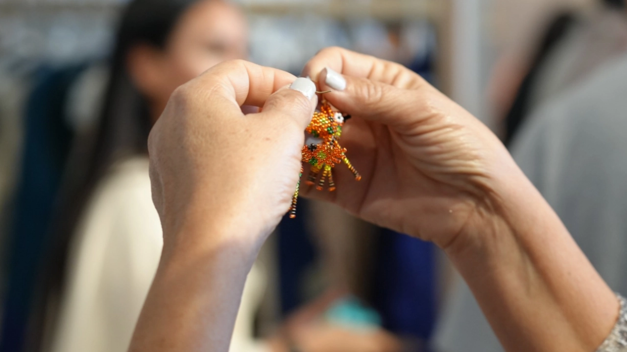 Medellín impulsa la internacionalización del arte hecho a mano en Expoartesano Miami 2025