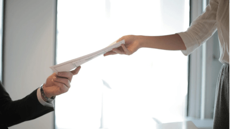 ¿Cifras infladas? Estudio revela que el empleo formal en el país estaría bajando y no subiendo