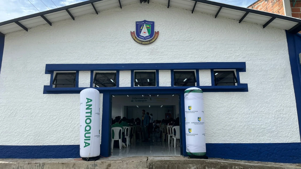 Gobernación entregó mejoramiento de infraestructura educativa en Gómez Plata: beneficiará a 710 estudiantes infraestructura-educativa-Gomez-Plata