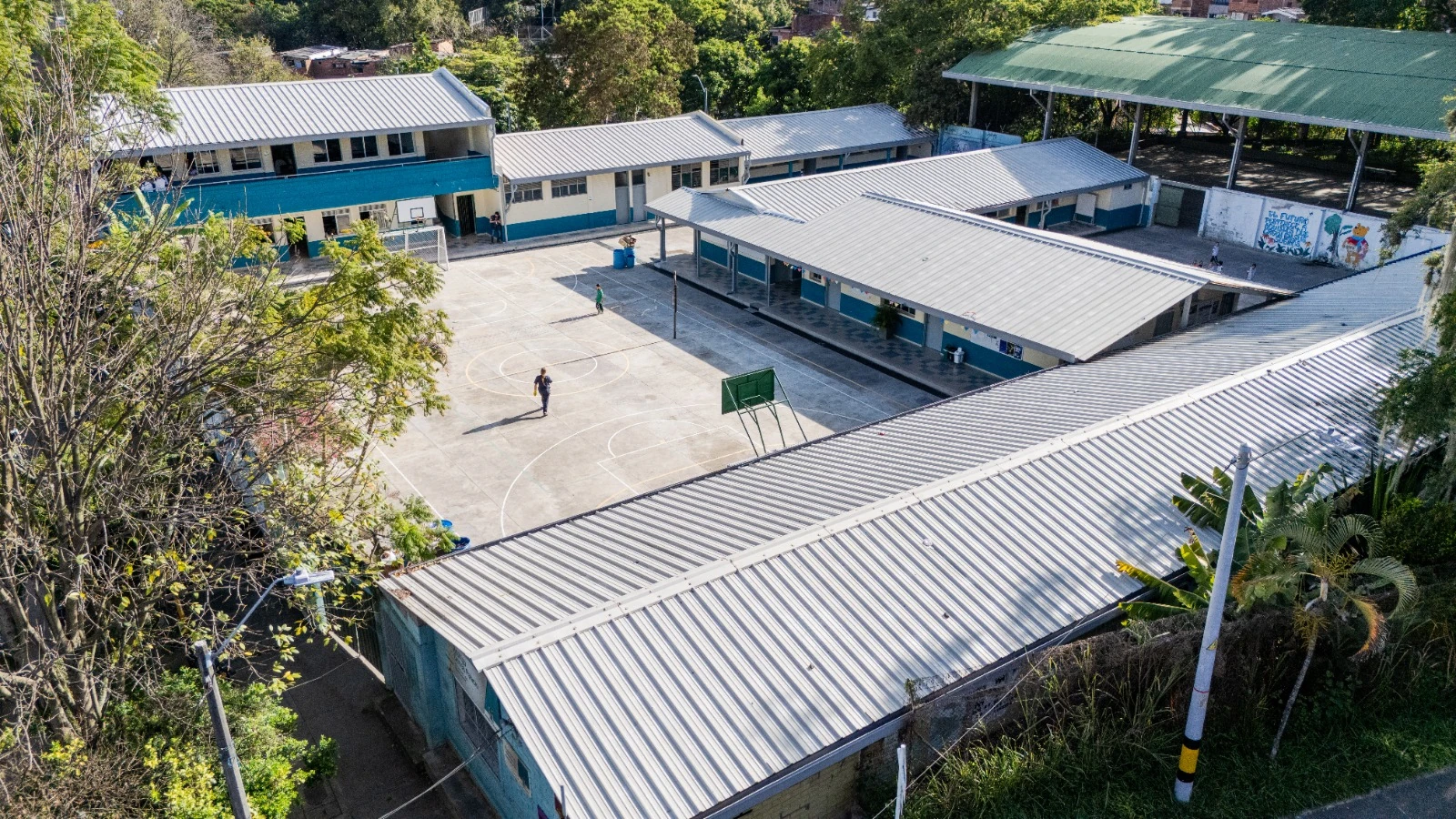 obras-en-la-I.E.-Rodrigo-3