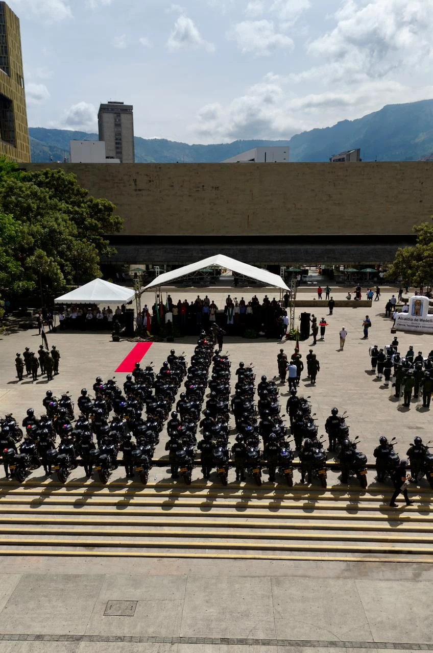 unidad-militar-motorizada-Medellín-2