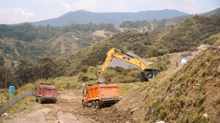 Alcaldía de Medellín destina 4.800 millones para continuar búsqueda en La Escombrera Alcaldía de Medellín destina 4.800 millones para continuar búsqueda en La Escombrera