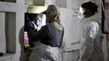 Buscan recuperar cuerpos de desaparecidos en el cementerio de Caldas, Antioquia en nueva intervención forense