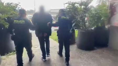 Capturan a presunto extorsionista en el aeropuerto de Rionegro, era buscado por Interpol