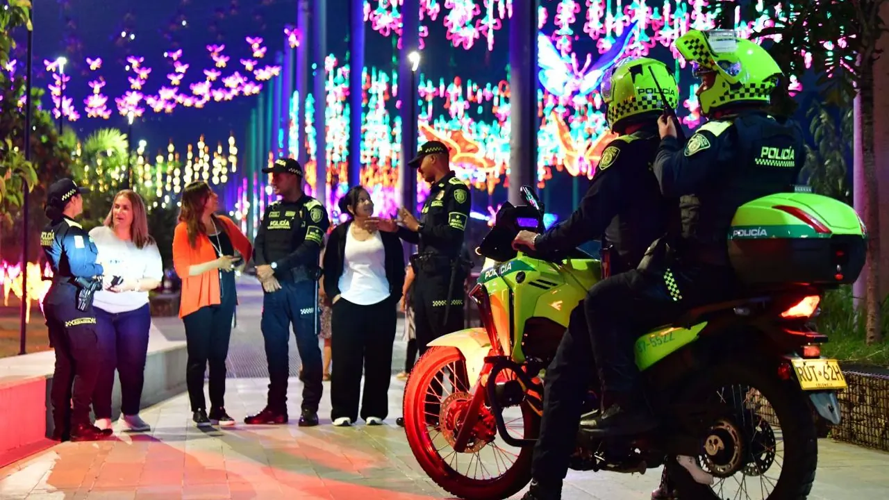 Más de 1.200 policías reforzarán la vigilancia en Medellín y municipios cercanos durante las fiestas de fin de año