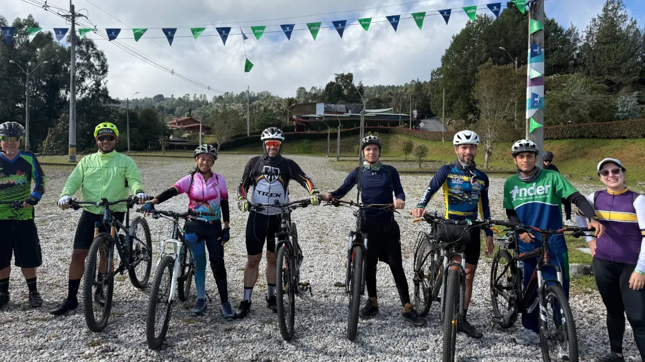Medellín anuncia ciclopaseo especial para celebrar 41 años de ciclovías en la ciudad