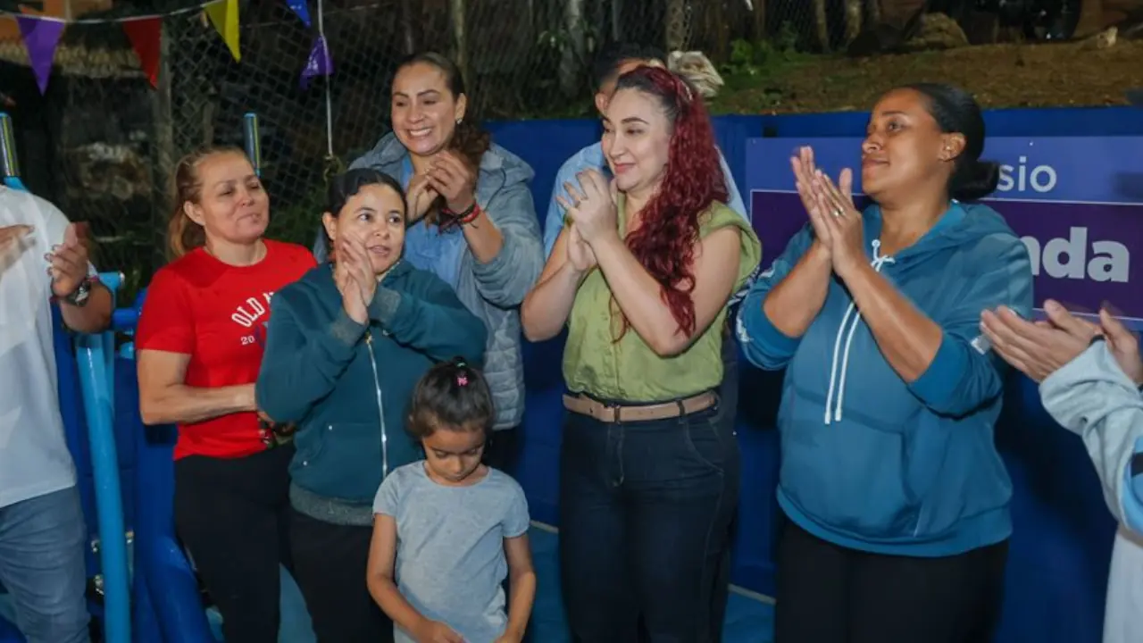Gimnasios al aire libre en Bello se abren para que la comunidad haga ejercicio y se integre socialmente