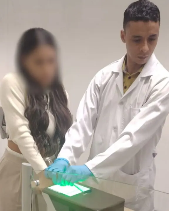 Interpol capturó en Medellín a venezolana solicitada por estafas y lavado de activos en República Dominicana