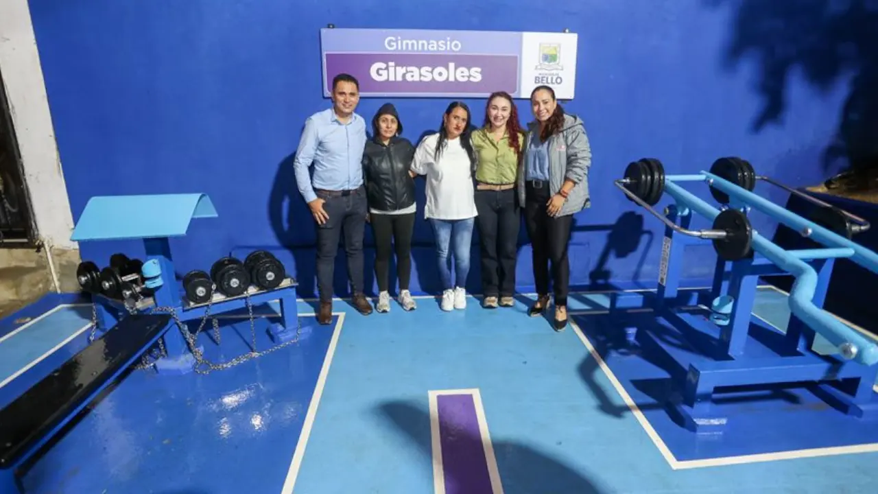 Gimnasios al aire libre en Bello se abren para que la comunidad haga ejercicio y se integre socialmente