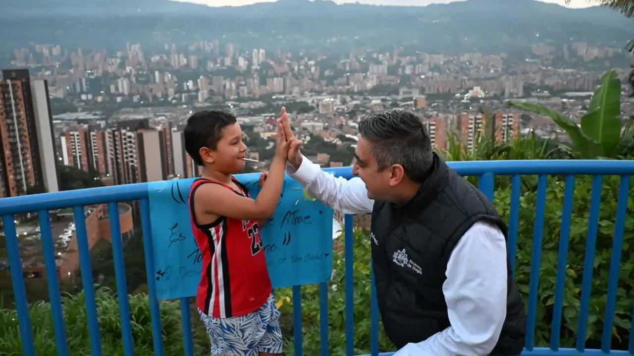 Itagüí estrena mirador público en El Manzanillo con senderos ecológicos y zonas recreativas