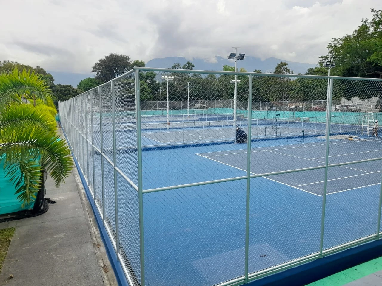 Cancha-de-tenis-Belen-2