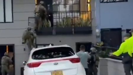 Capturan en Medellín a dos enlaces británicos de narcotráfico con fines de extradición