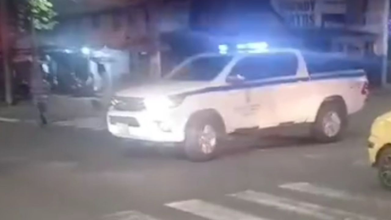 Habitante de calle muere atropellado en el Centro de Medellín; conductor se dio a la fuga