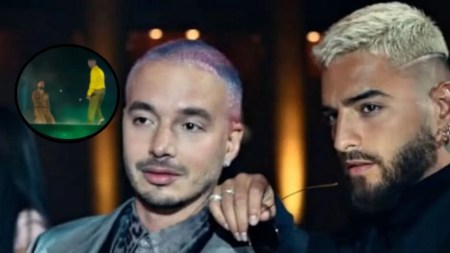 J Balvin y Maluma conmocionan Medellín con un abrazo inesperado en pleno Atanasio J Balvin y Maluma conmocionan Medellín con un abrazo inesperado en pleno Atanasio
