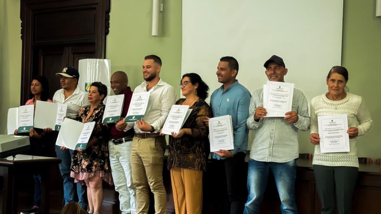 La Gobernación de Antioquia premia la labor comunitaria: Nueve líderes, "El Gran Comunal de Antioquia 2025