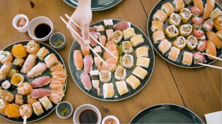 Arranca Sushi Máster 2025: participan más de 100 restaurantes con rollos exclusivos y sabor a 21.000 pesos