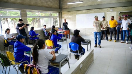 entrega-sede-educativa-hospital-Caicedo