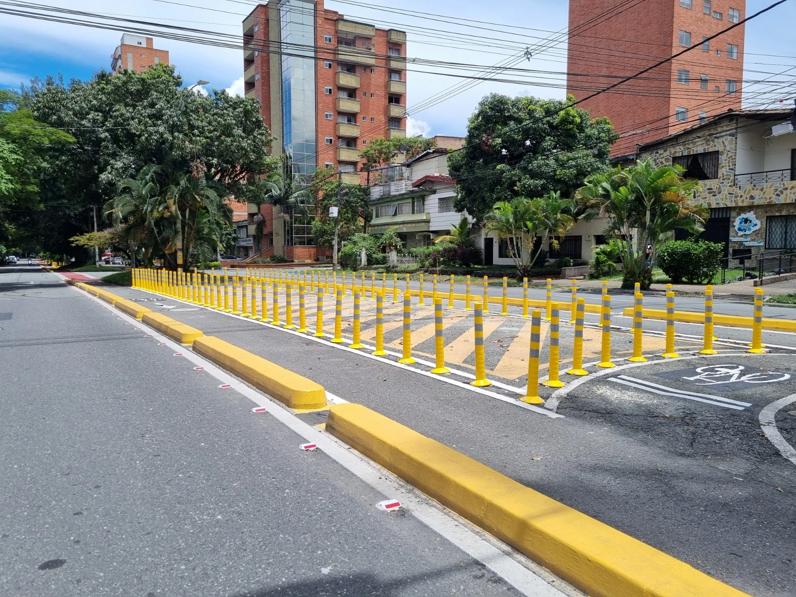 ¡Por una movilidad segura! Medellín avanza en el mantenimiento de infraestructura para bicicletas 2 mantenimiento-infraestructura-para-bicicletas-2